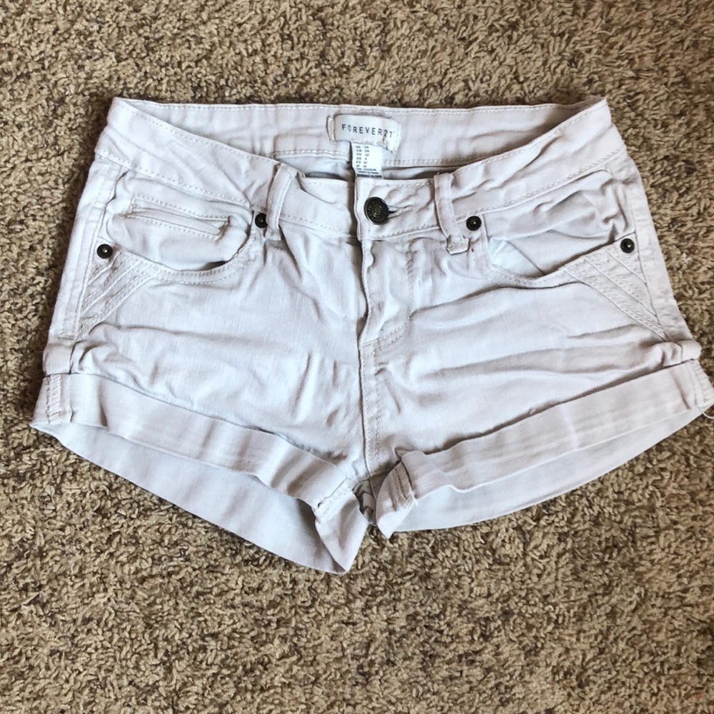 Light gray jean shorts
